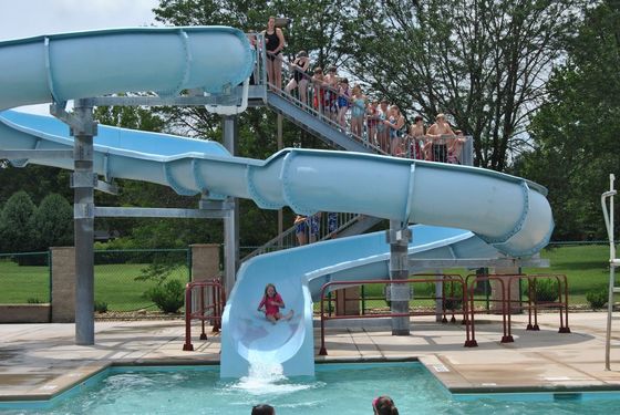 Water Park Entertainment Equipment Fiberglass Slides Fairground Outdoor Amusement Park Rides For Kids