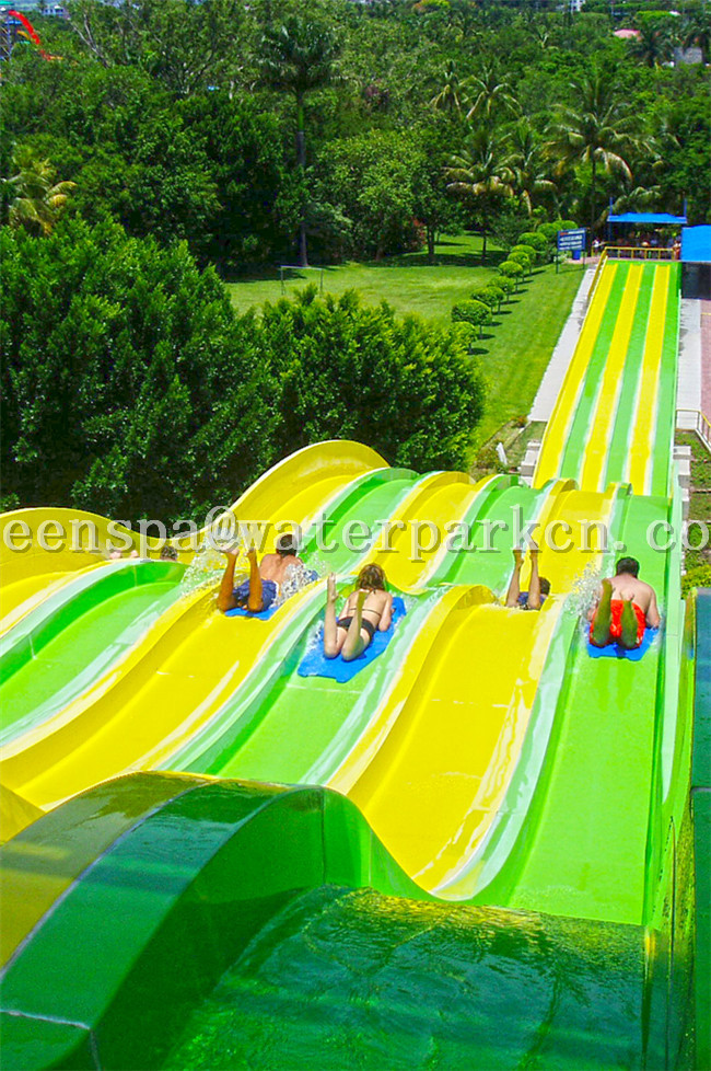 Aqua Park Spiral Slide Water Park Equipment / Water Funny Game For Adults