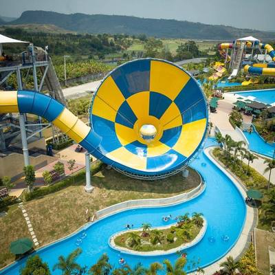 Good price Outdoor Fiberglass Water Park Slide with 6-8mm Thickness and 10 Years Service Life in Customized Size online