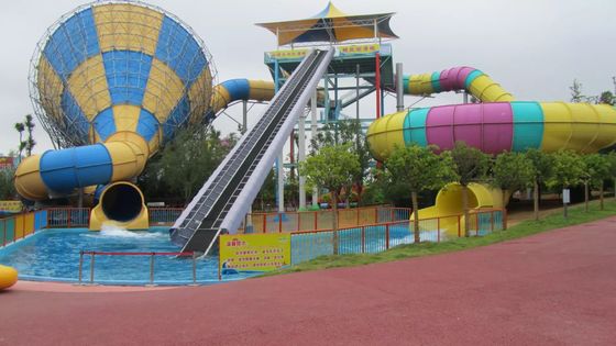 UV Resistant 14m Water Park Slide Commercial Splash Bowl And Tornado Slide Combo