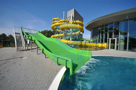 2.5 meters Wide Family Slide Fiberglass Pool Slide For Kids And Adults