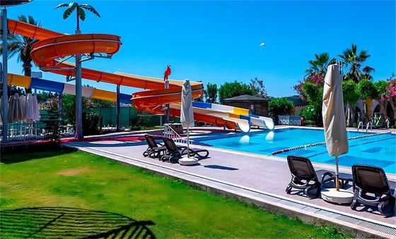 ODM Indoor Water Park Equipment Swimming Pool Fiberglass Slide