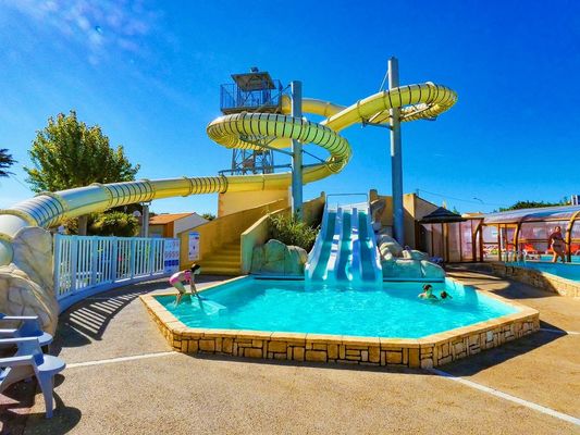 Good price Outdoor Children Game Park Swimming Pool Fiberglass Water Slide For Kids online