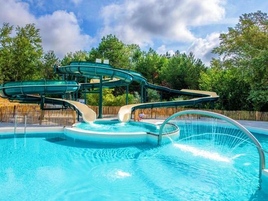 Good price Outdoor Commercial Swimming Pool With Fiberglass Spiral Tube Water Slide Set online