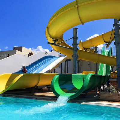 5-12 Meters Width Fiberglass Swimming Pool Slide for Land Transport Customers