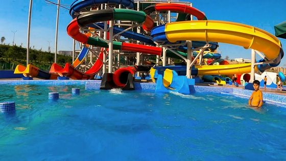 Swimming Pool Equipment Small Spiral Slide For Commercial Outdoor Playground