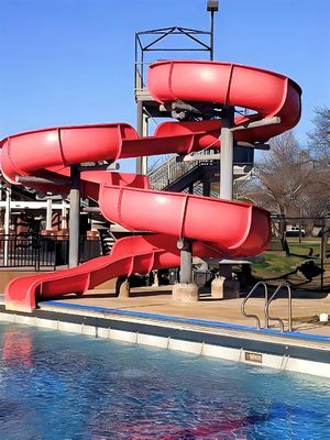 Swimming Pool Game Water Adventure Play Equipment Spiral Fiberglass Slide