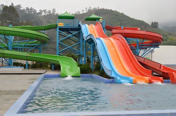 Outdoor Fiberglass Water Slide with Height 5-12 m and Width 0.82-2.5 m for 1 Person Rider