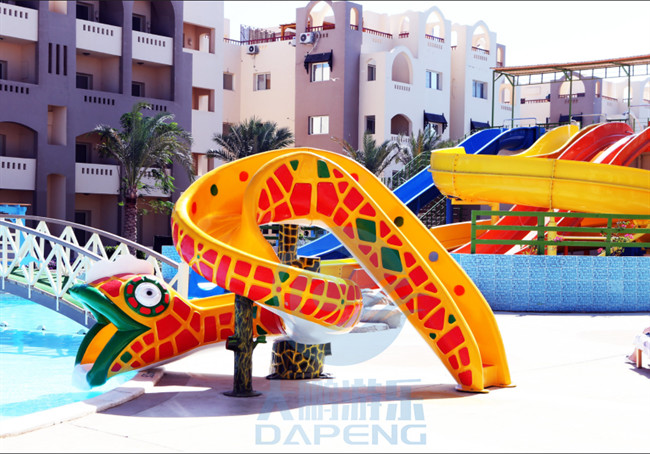 Outdoor Cobra Mini Pool Slide Fiberglass Swimming Pool Water Game For ...